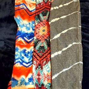 3 pairs of Capri length leggings